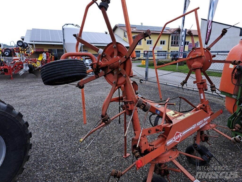 Kuhn GF 4201 MH Rakes and tedders