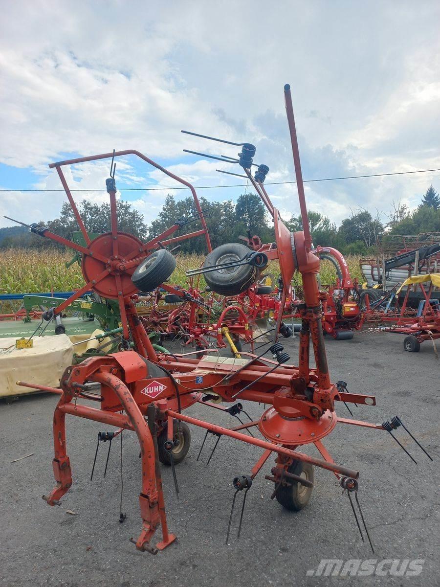 Kuhn GF 5001 Rakes and tedders