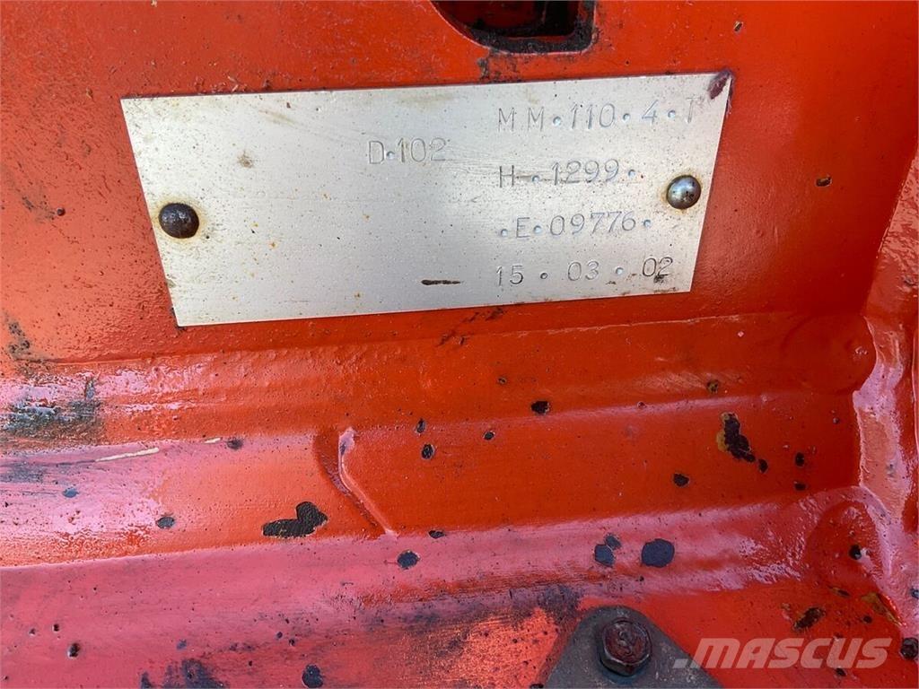 Kühne MM 110 4T Ploughs