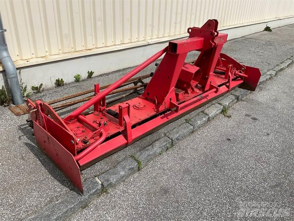 Lely 3025 Disc harrows