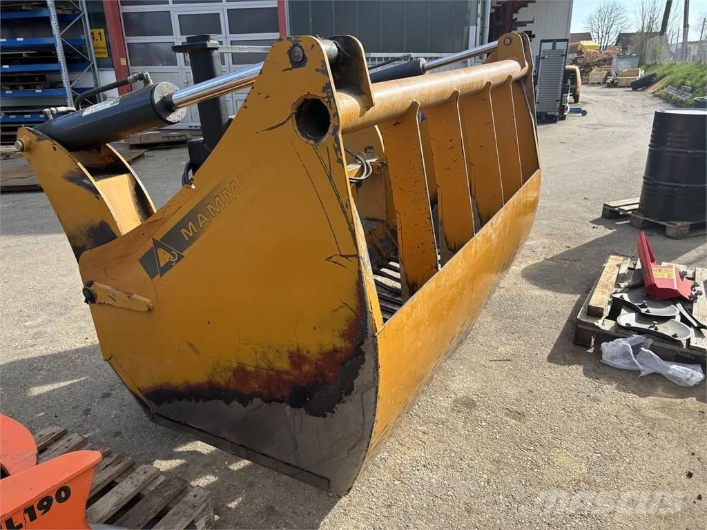Mammut SC 220 H Farm machinery