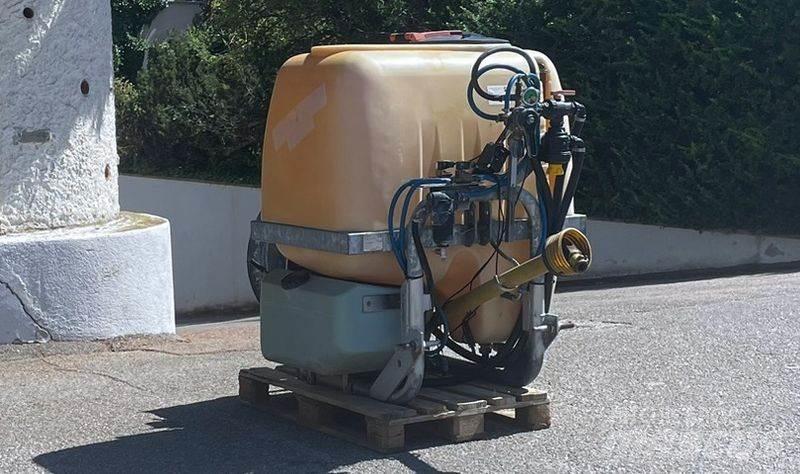  Osella PP600 Trailed sprayers