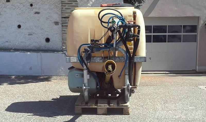  Osella PP600 Trailed sprayers
