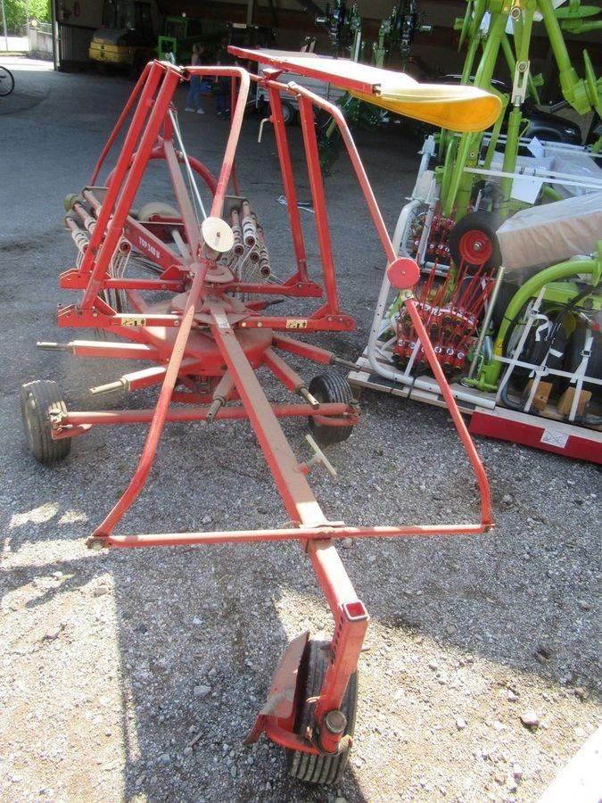 Pöttinger Top 340U Swathers