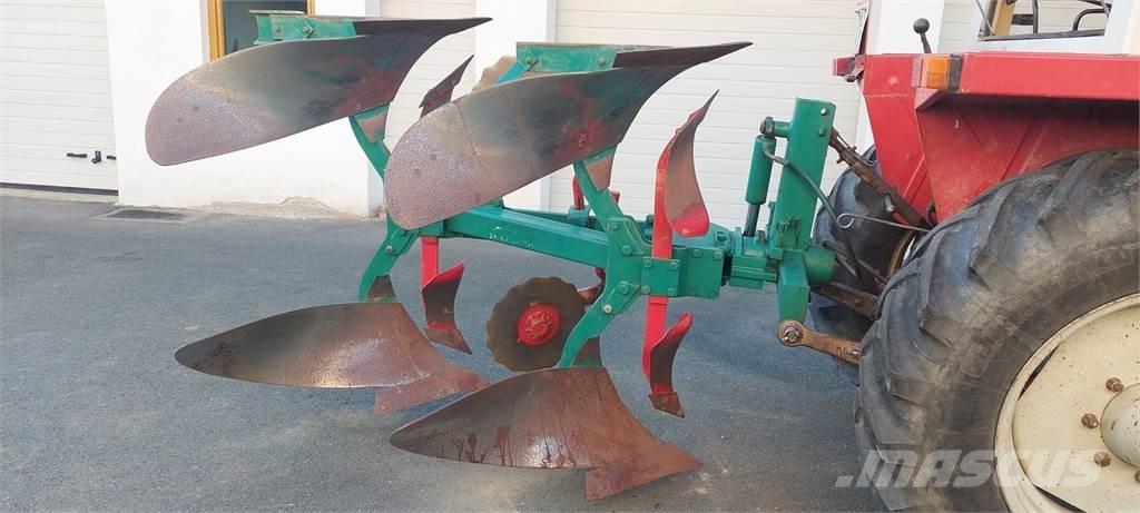 Regent 2 Schar Ploughs