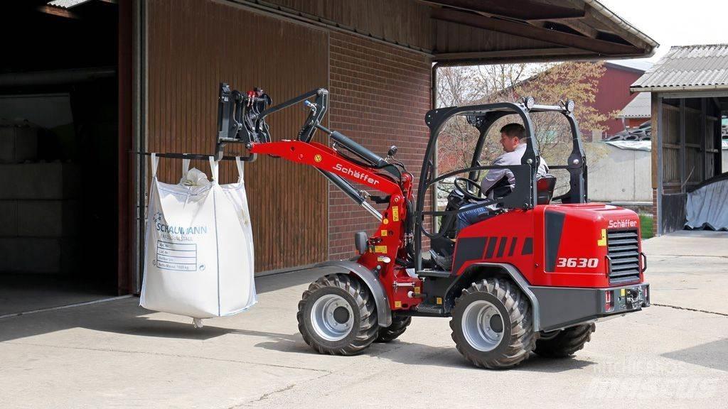 Schäffer 3630 Front loaders and diggers