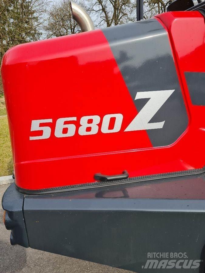 Schäffer 5680Z Front loaders and diggers