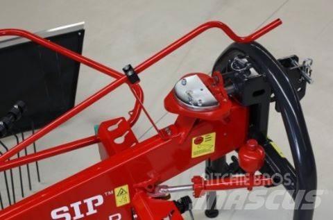 SIP Schwader 350/8 Swathers