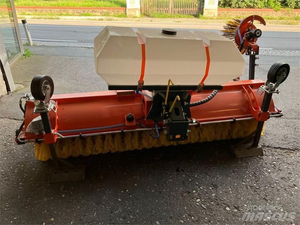  Stekro Kehrmaschine Other groundscare machines