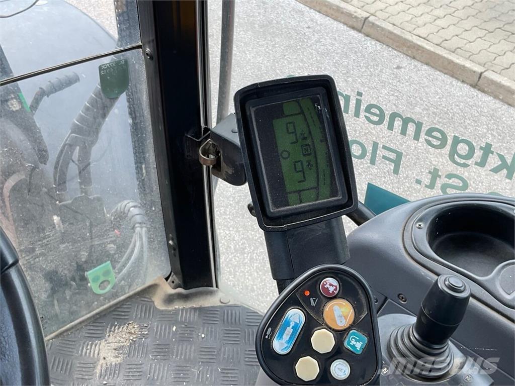 Steyr 4120 Profi Tractors