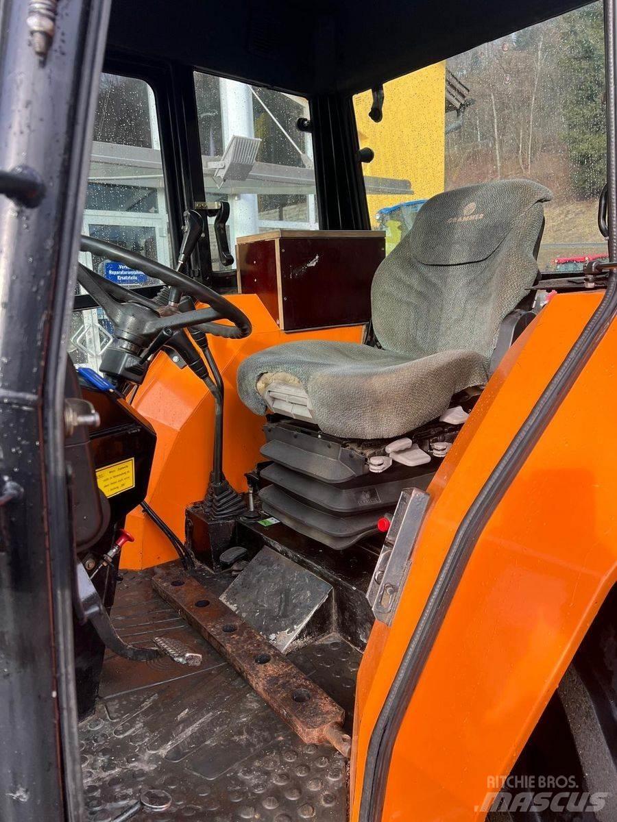 Steyr 975A Tractors