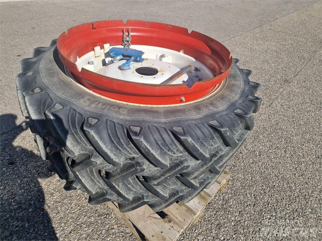 Taurus 12.4 R36 Tyres, wheels and rims