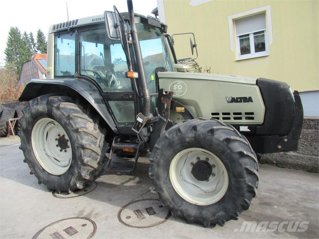 Valtra 6200 Tractors
