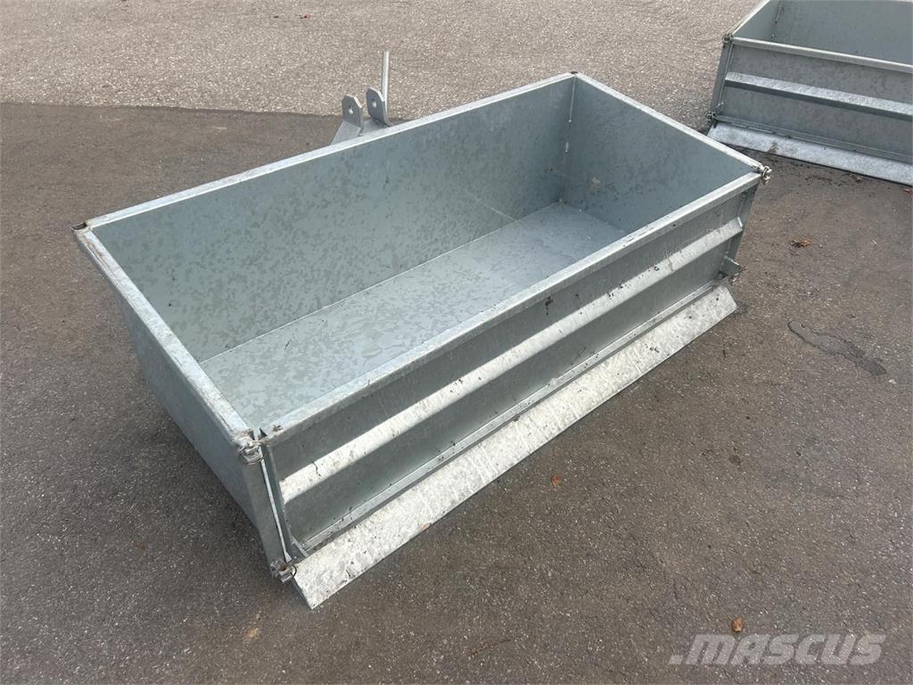   Other tractor accessories