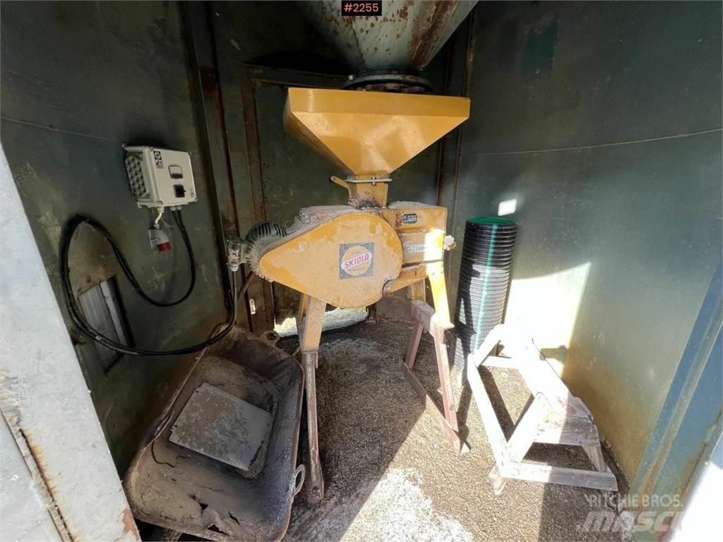 Skiold KB-150B Other