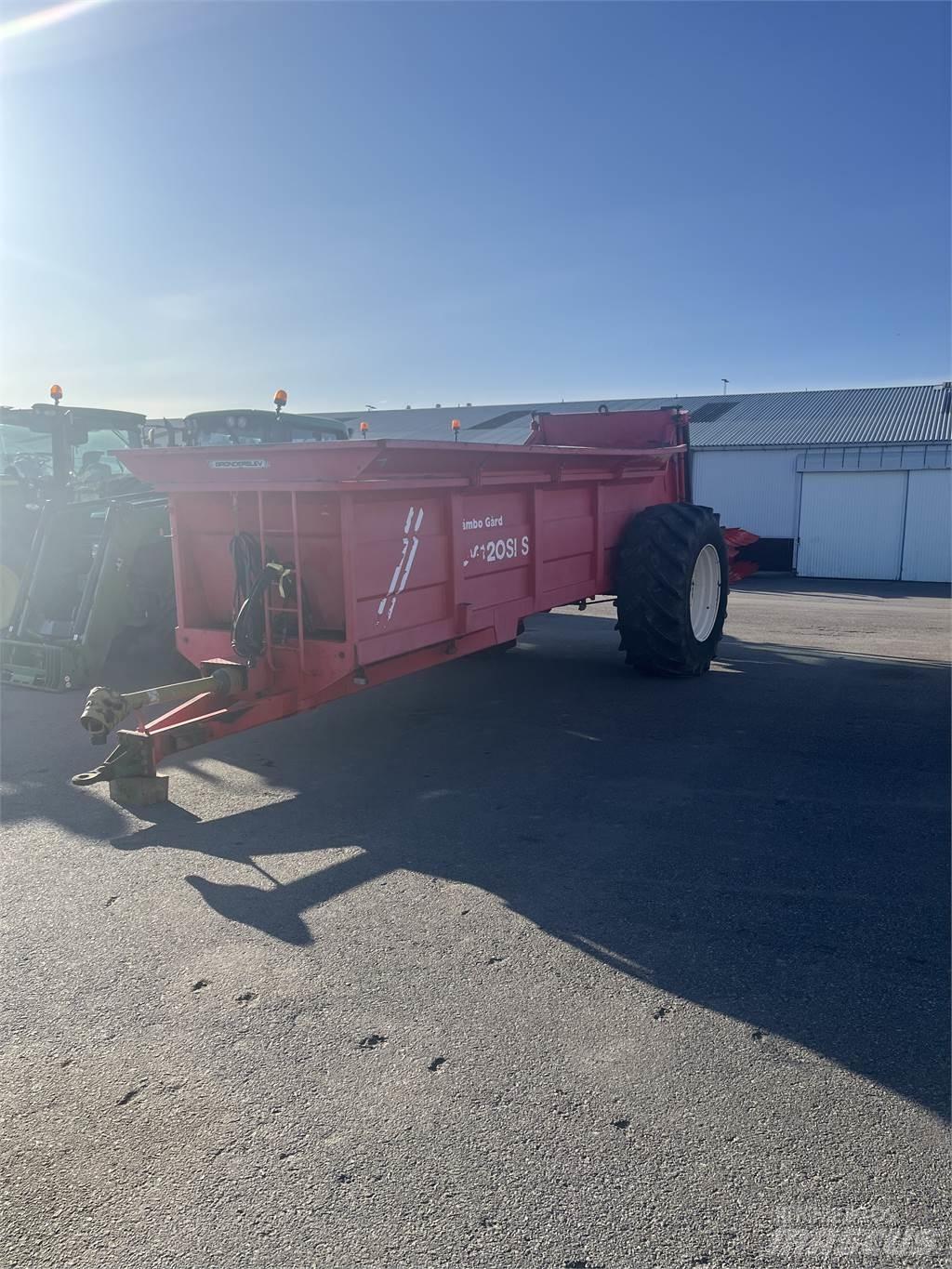 Accord UM 120 Mineral spreaders