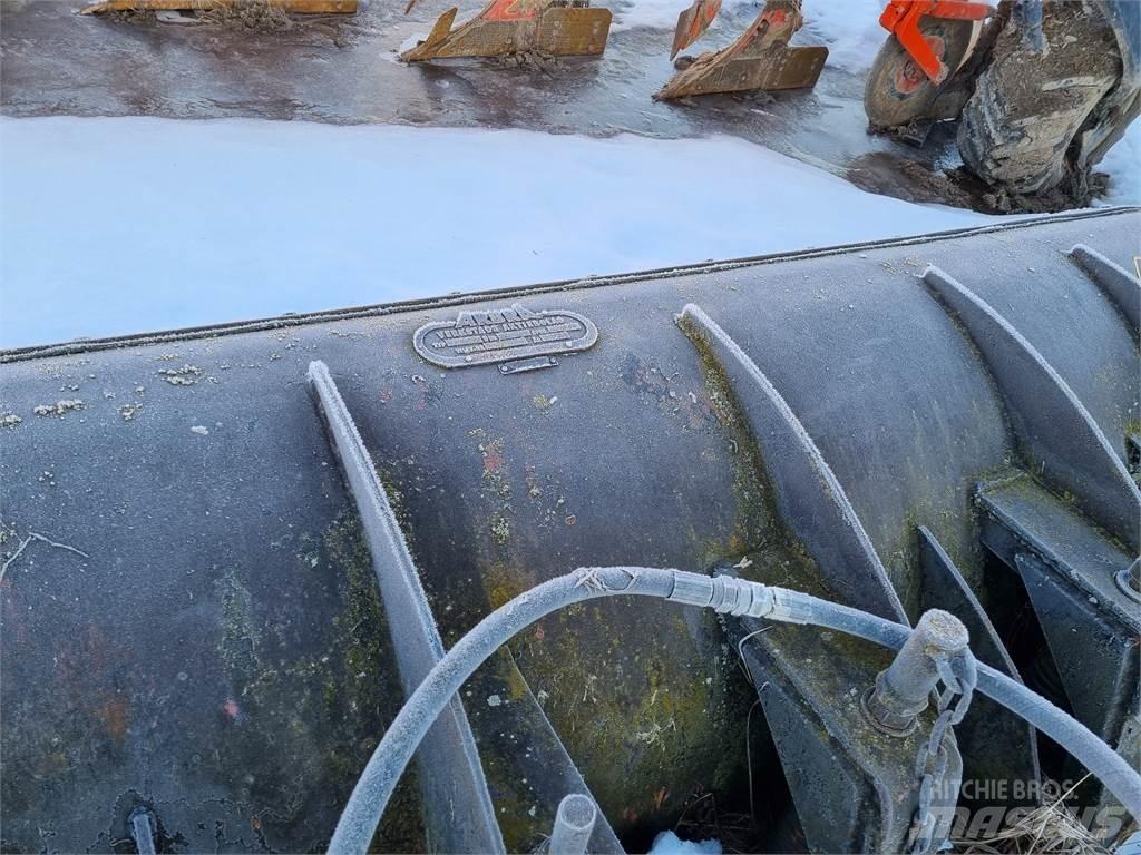  DIAGONAL PLOG Snow blades and plows