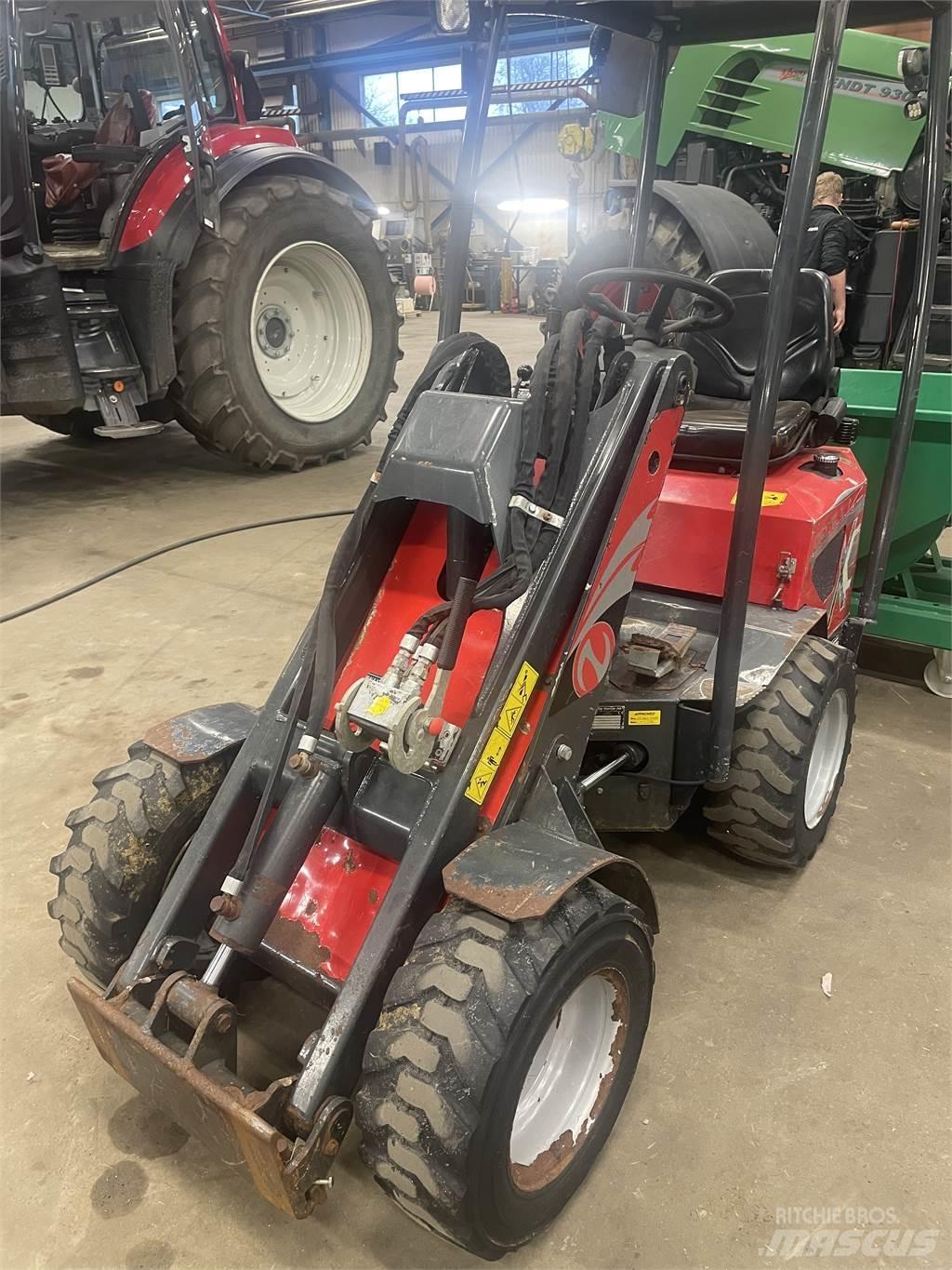 Norcar 755XC Front loader accessories