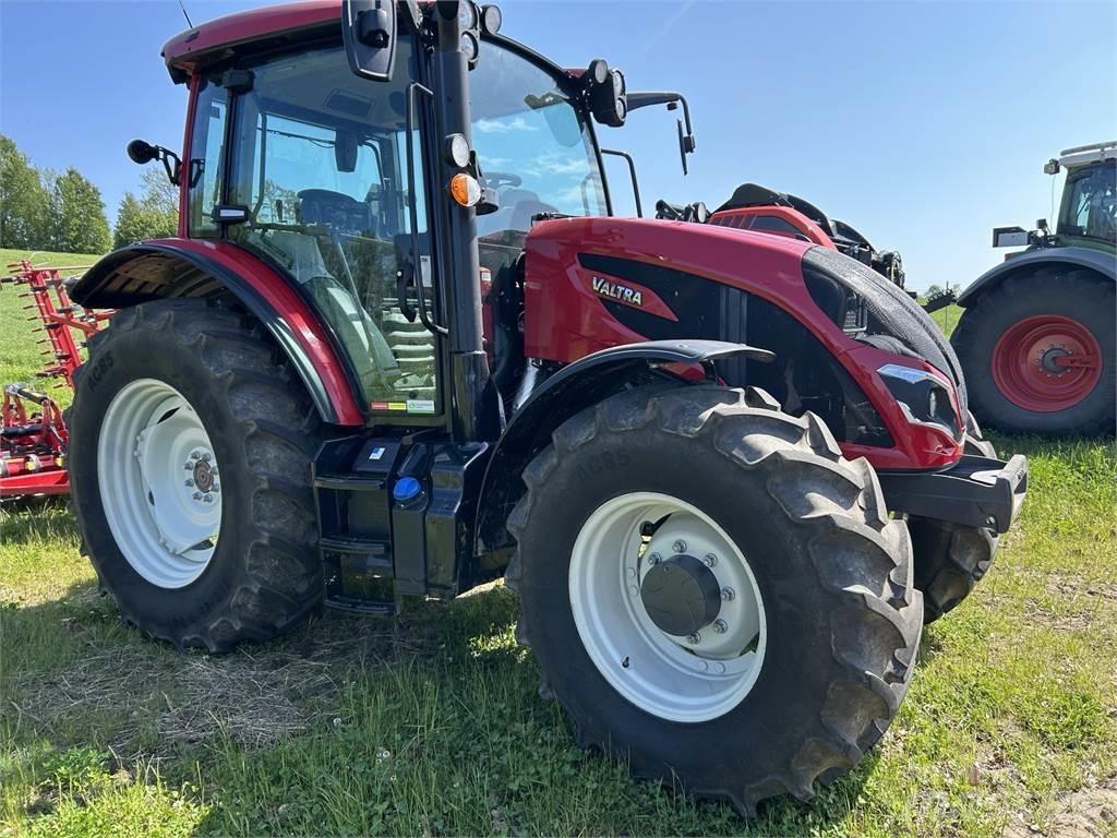 Valtra 115MH4 Tractors