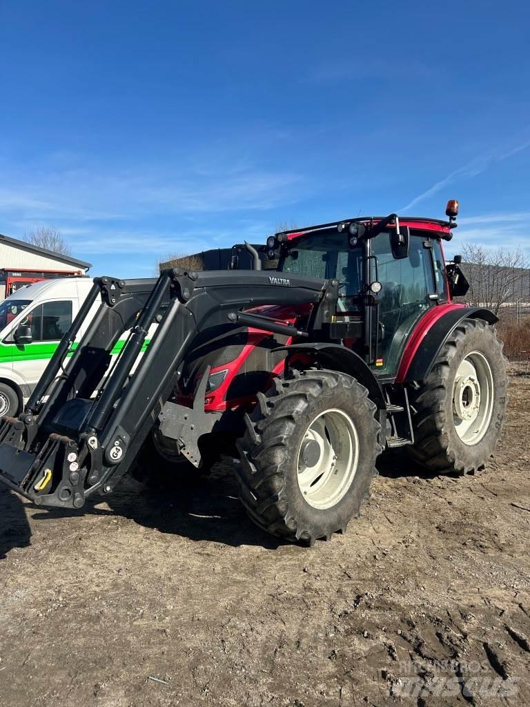Valtra 134LH Tractors