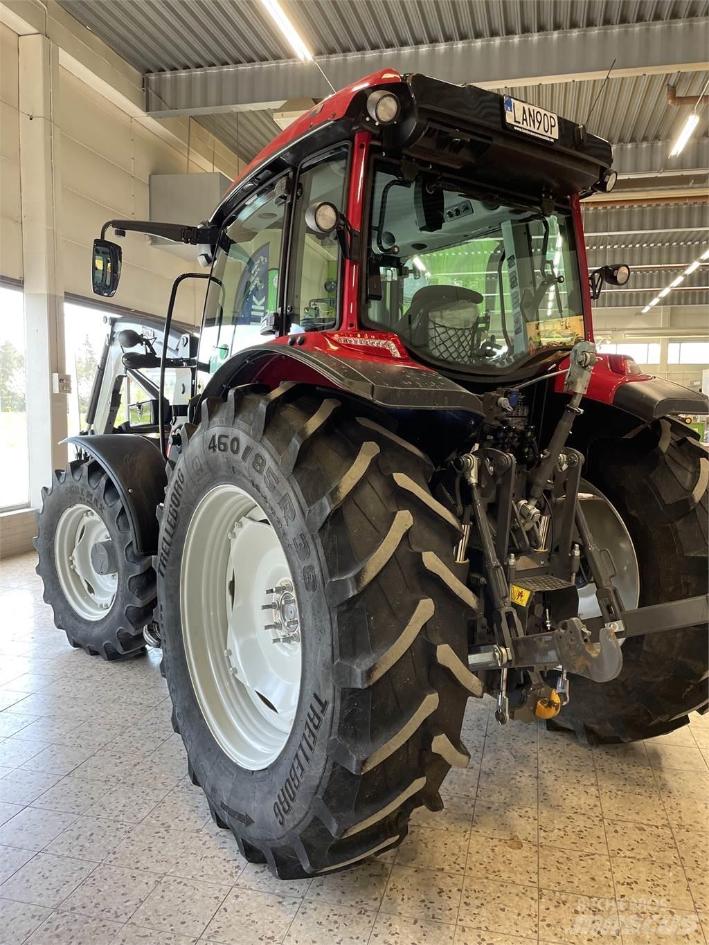 Valtra 135LH Tractors