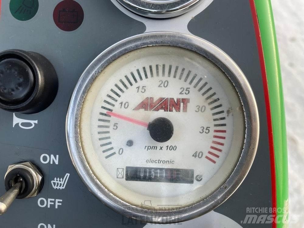 Avant 640 Mini loaders