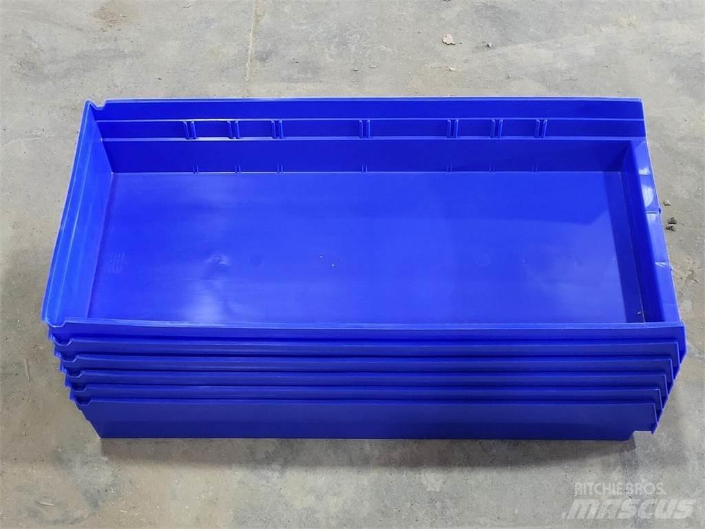 AKRO-MILS 30-174 Pallet wide containers