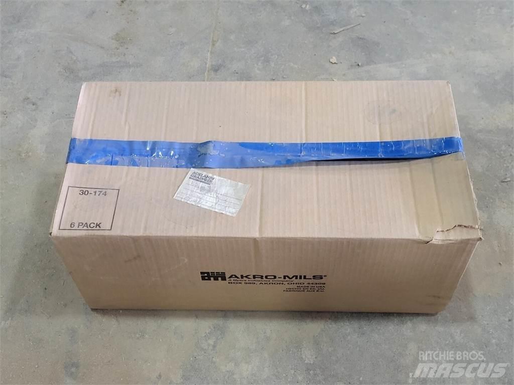  AKRO-MILS 30-174 Pallet wide containers