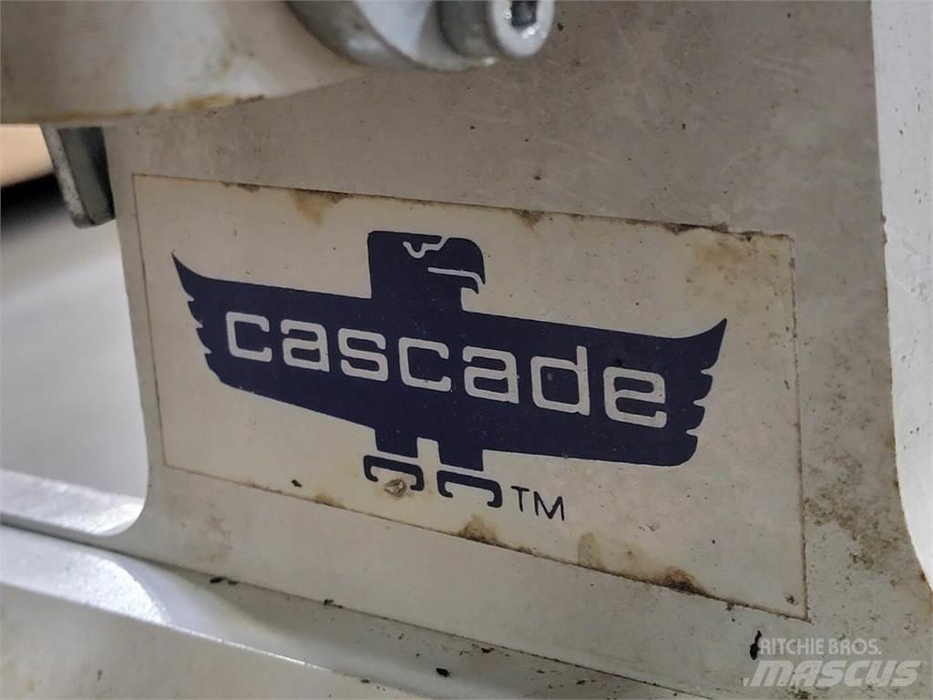 Cascade 55E-FDS-2011 Masts and booms