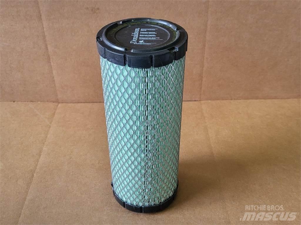 Donaldson P831424 Other