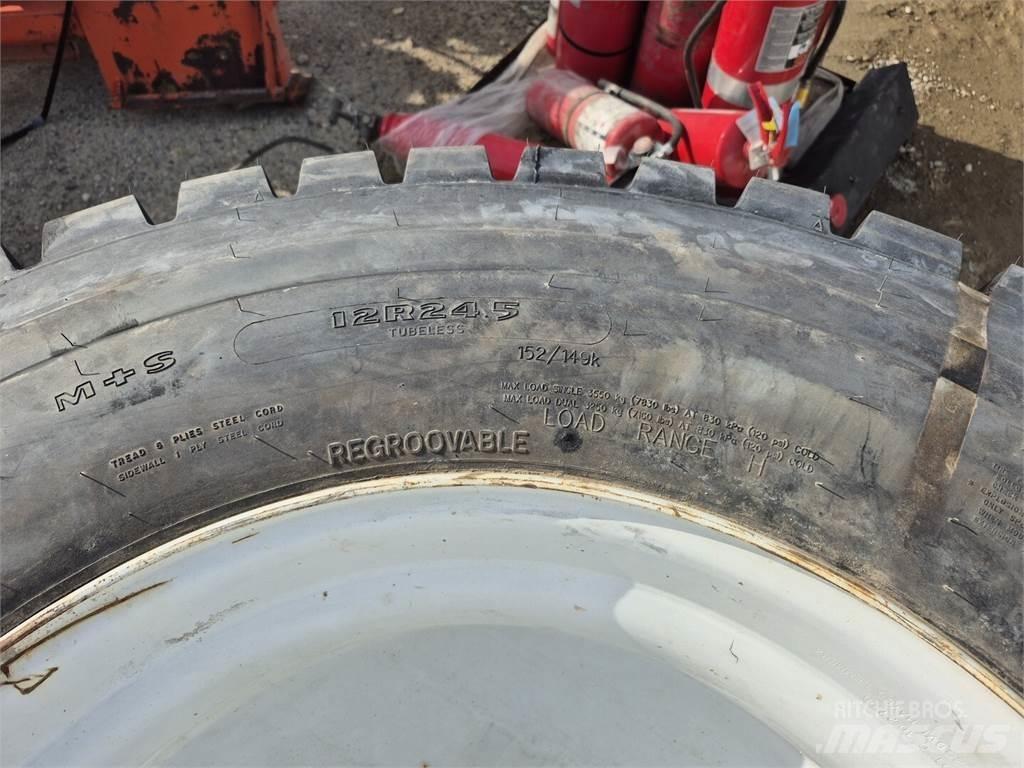 Goodyear G177 Tyres, wheels and rims