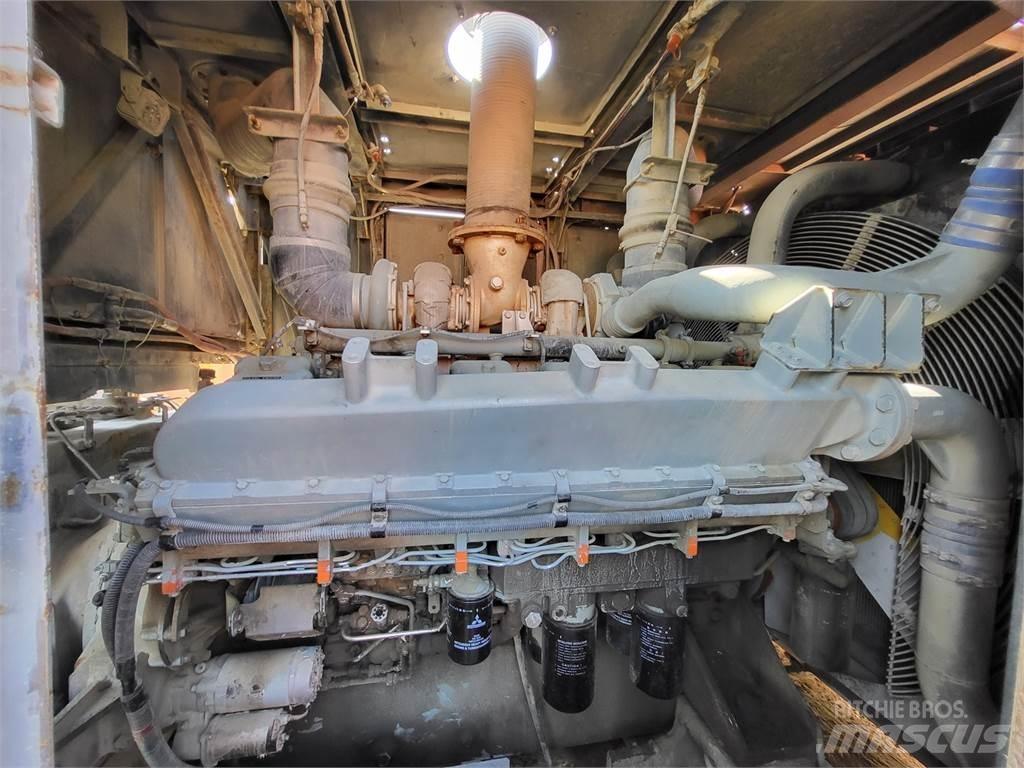 Hitachi S12A2-Y1TAA1 Engines