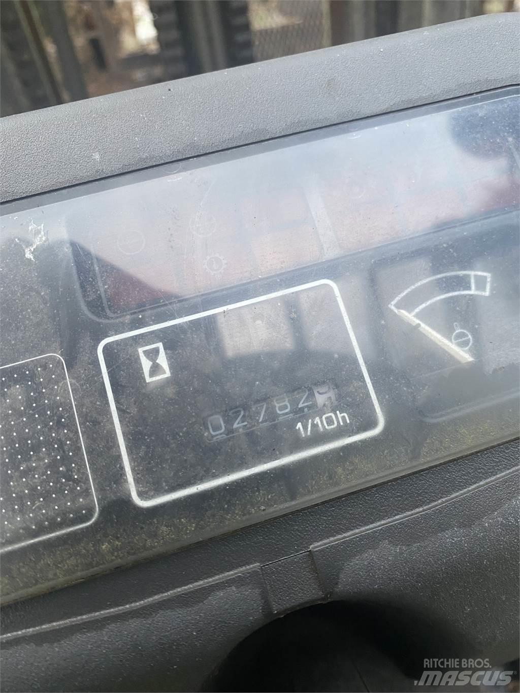 Nissan PJO2A25V Other