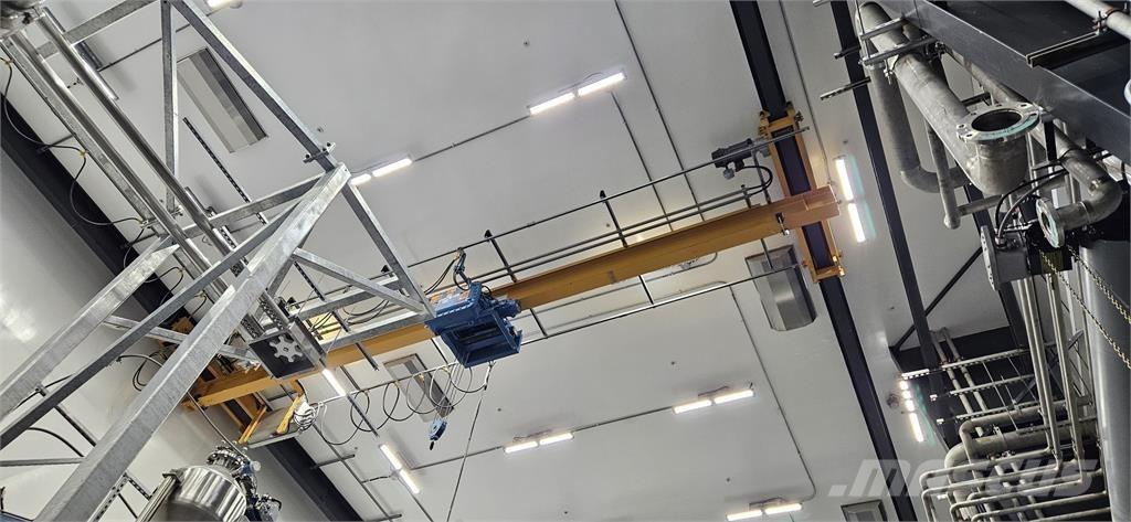  SHAWBOX Overhead and gantry cranes
