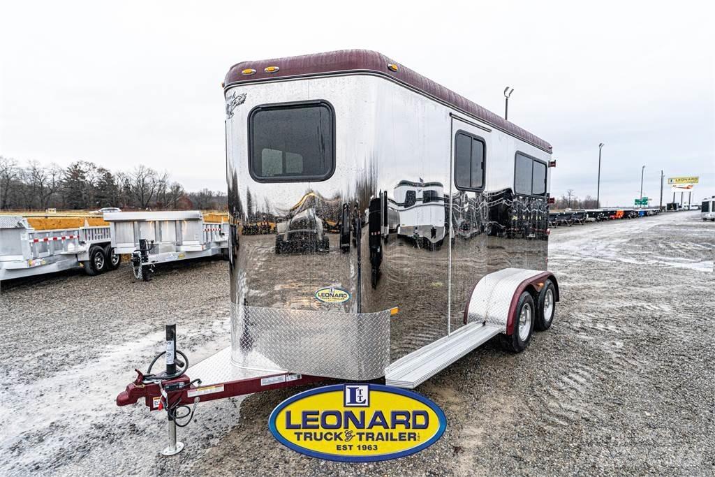 Hawk 100E Livestock transport