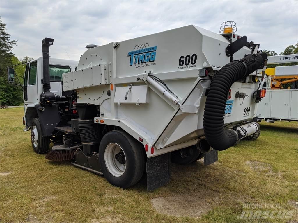 Freightliner  Sweepers