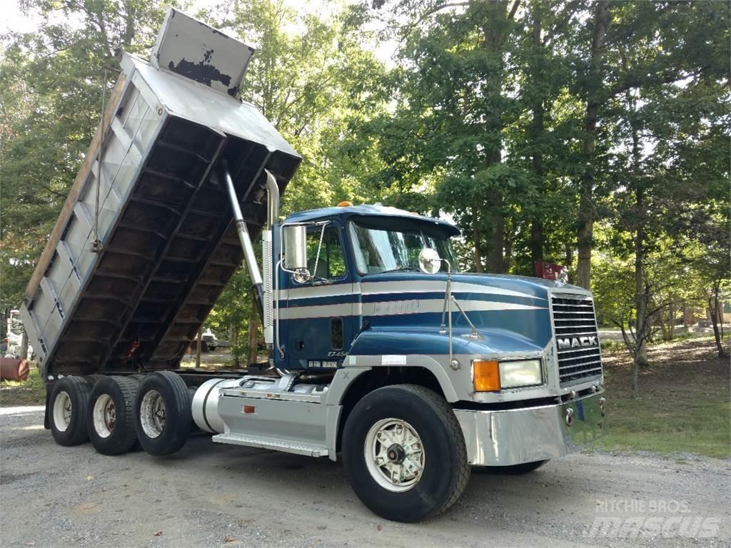Mack CH613 Other