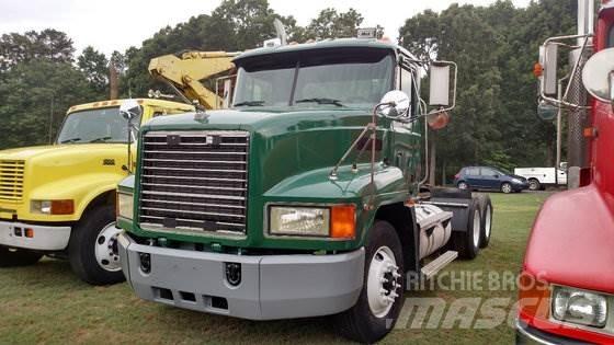 Mack CH613 Other