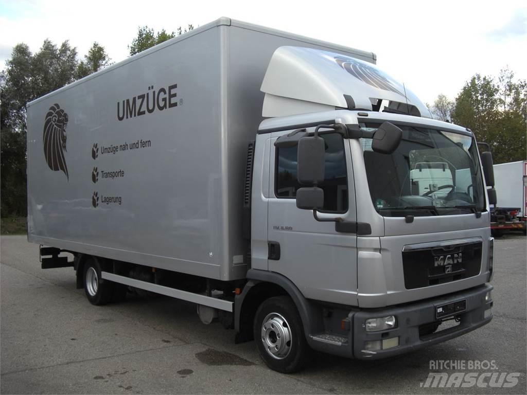 DAF XF480 FAR Temperature controlled trucks