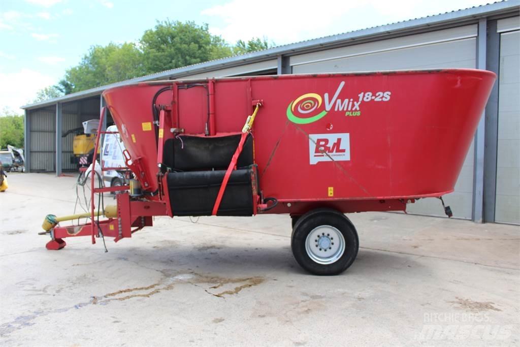 BvL V Mix 18-2 Feed mixer