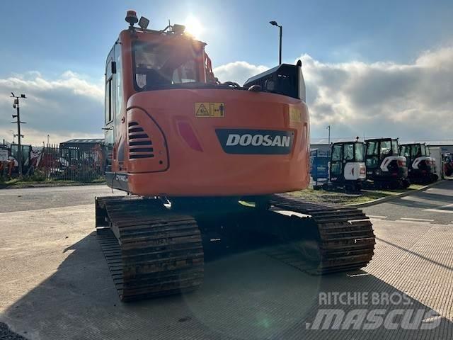 Develon DX140LCR-5 Crawler excavators