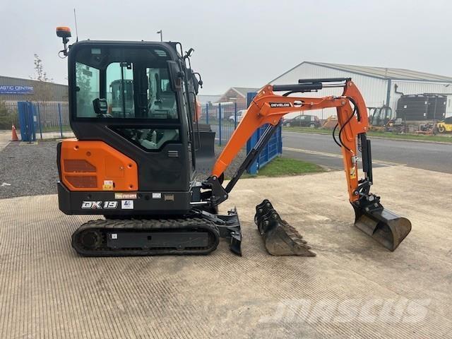 Develon DX19-7 Crawler excavators