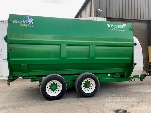 Keenan MF380 Feed mixer