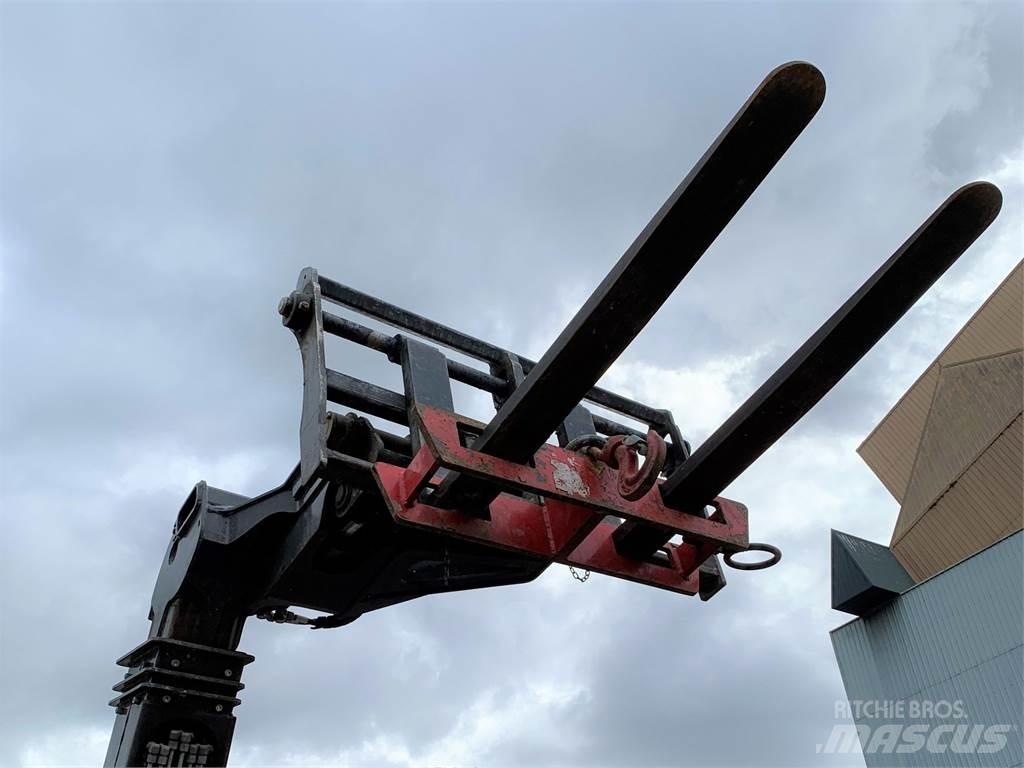 Ausa T144H Plus Telehandlers