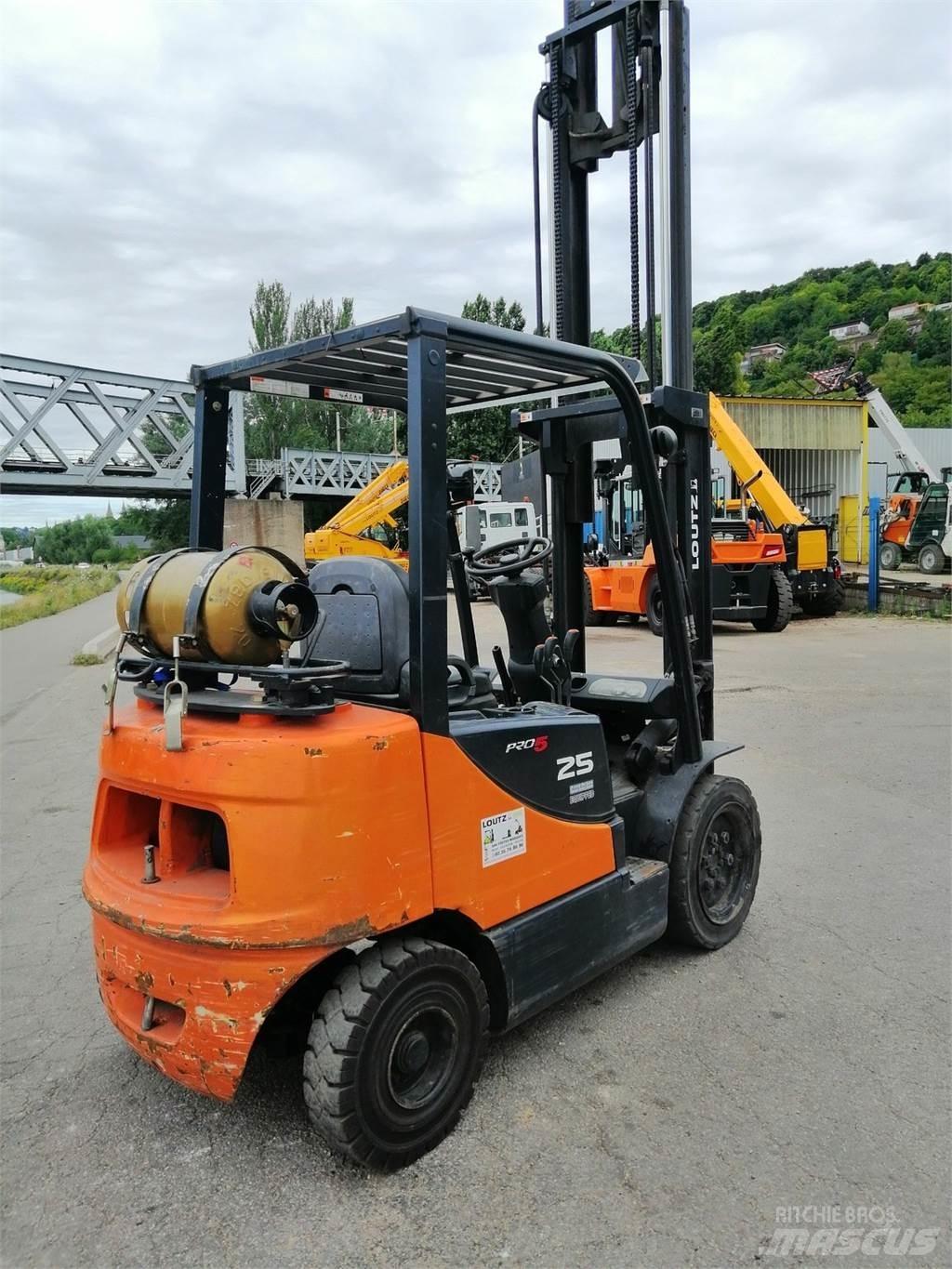 Doosan G25P-5 Other