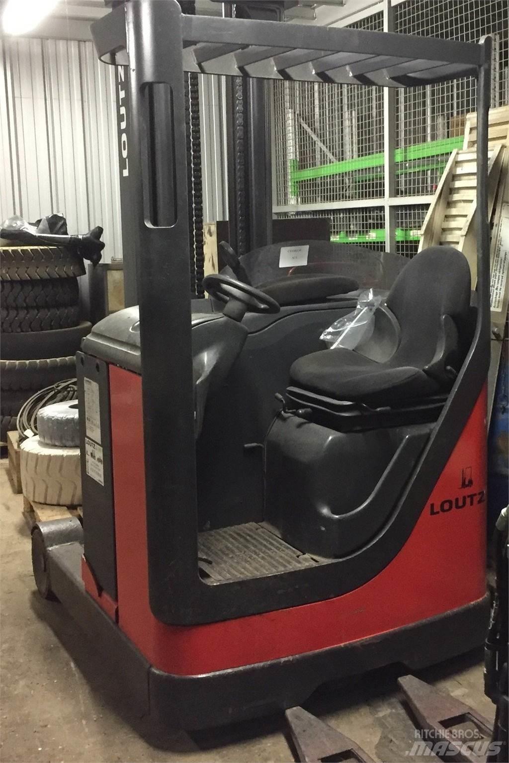 Fenwick R14 A Reach truck