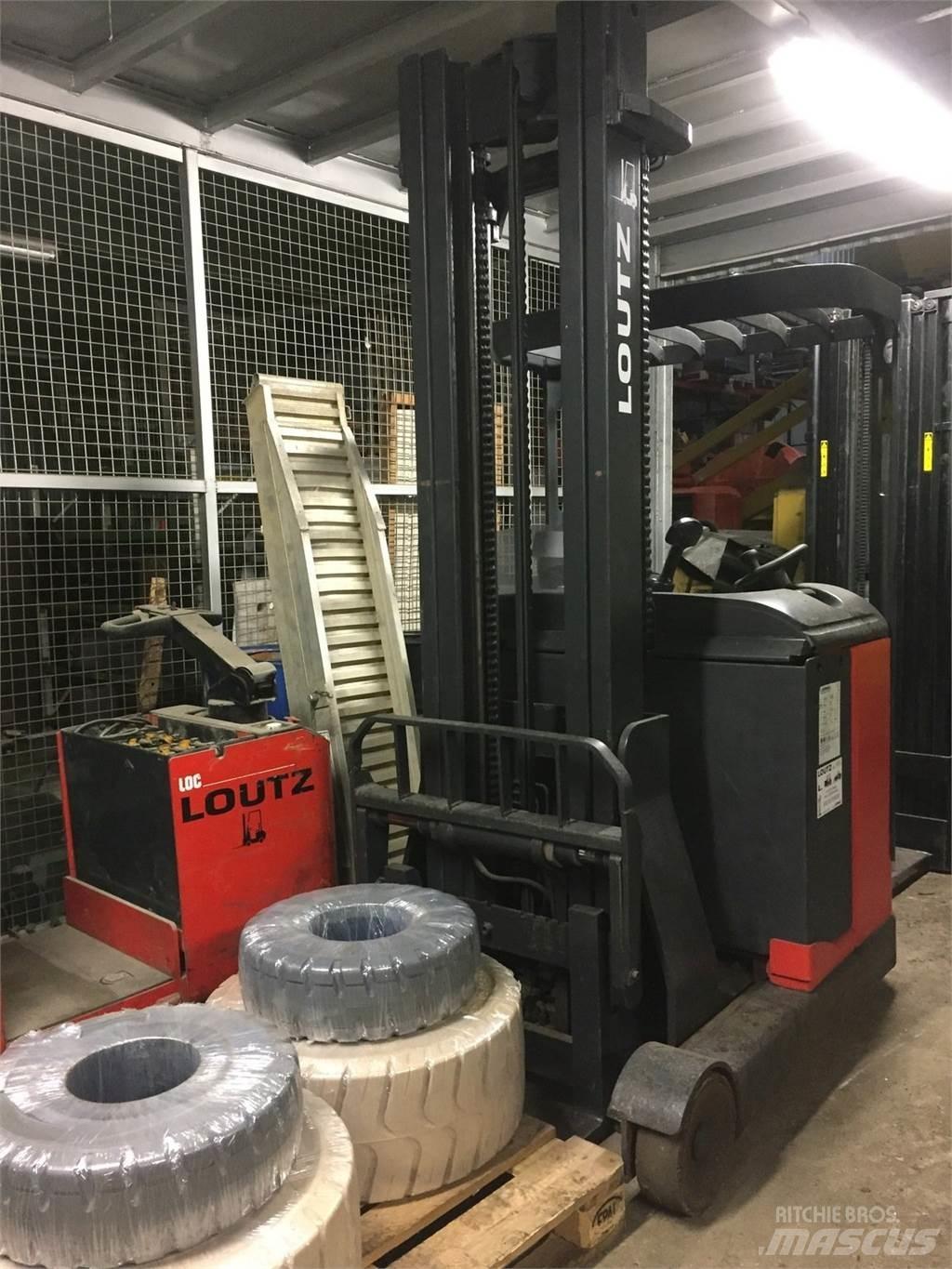 Fenwick R14 A Reach truck