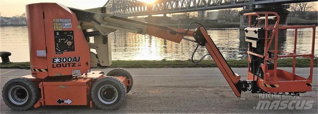 JLG E300AJ Other lifts and platforms