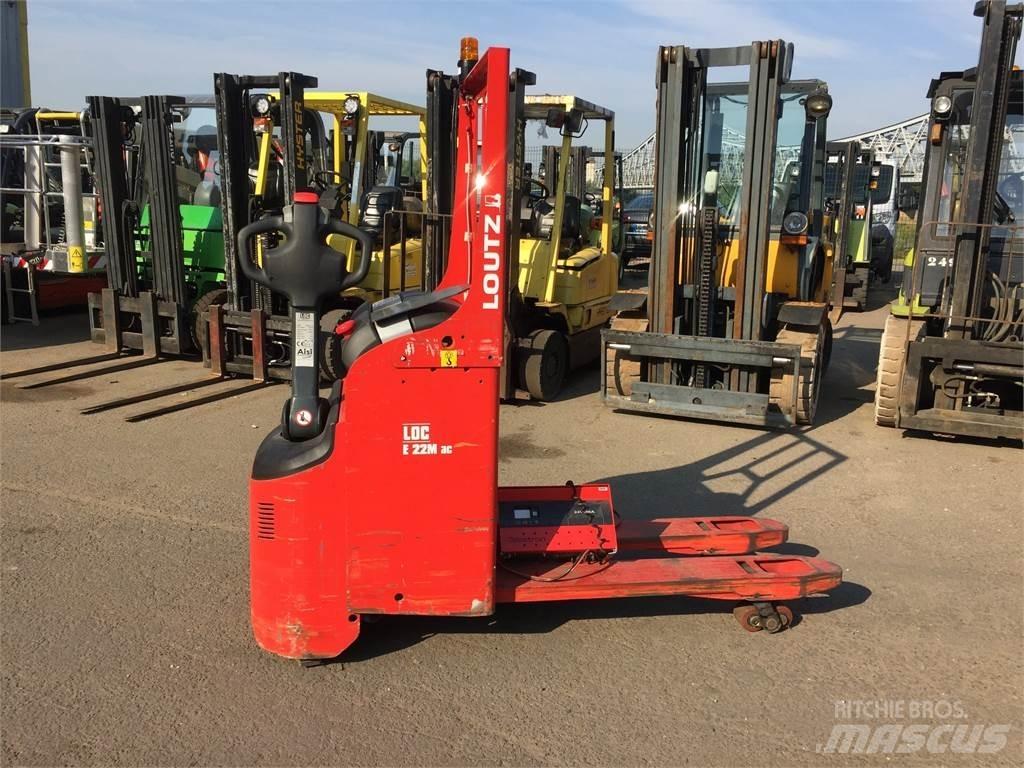 LOC E22 MAC Pedestrian stacker