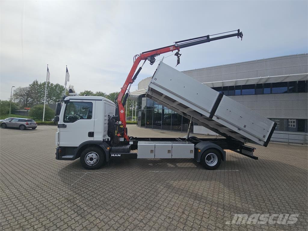 MAN TGL 10.220 Truck mounted cranes